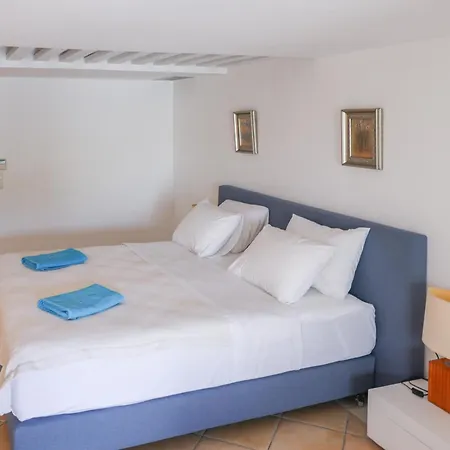 Cape Kanapitsa & Suites 5*
