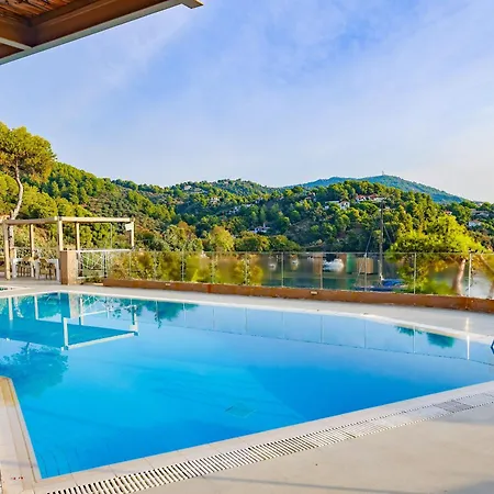 Cape Kanapitsa & Suites 5* Skiatos